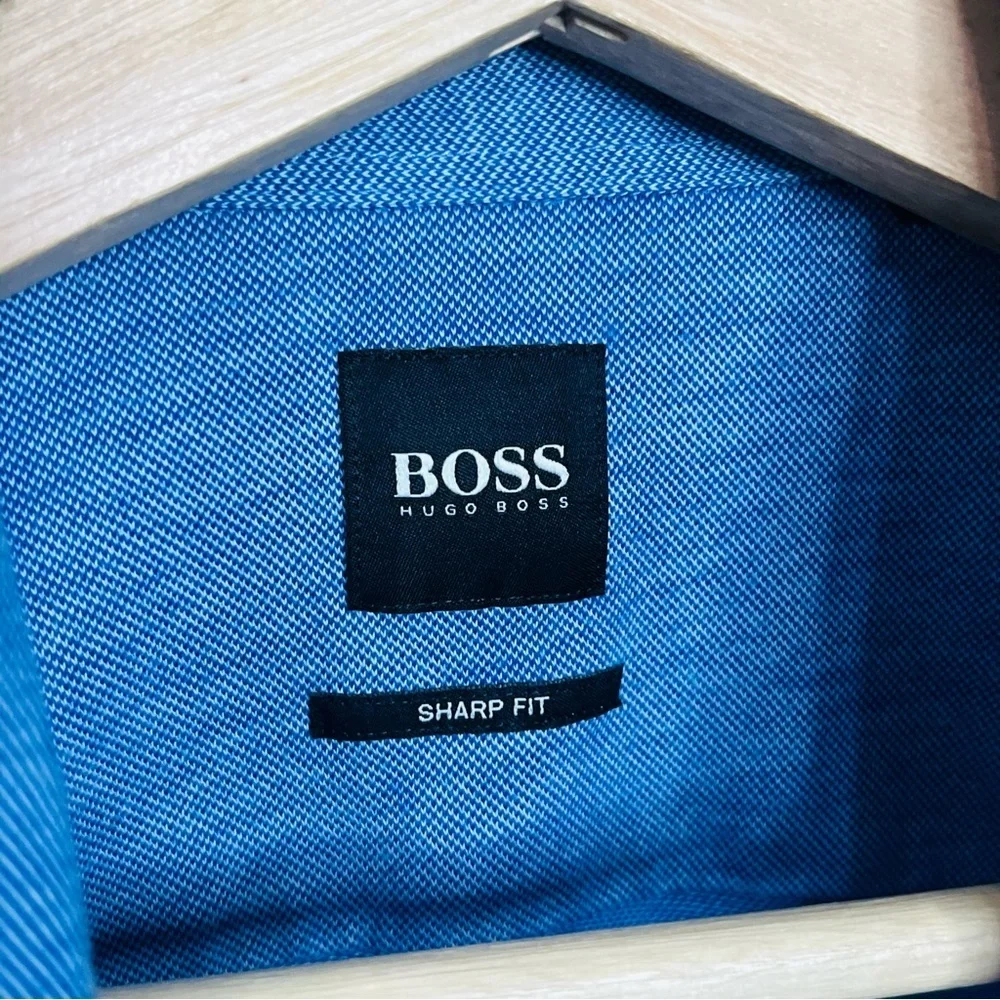 Hugo Boss Blue Linen Blend SS Button Up Shirt M - Picture 2 of 7